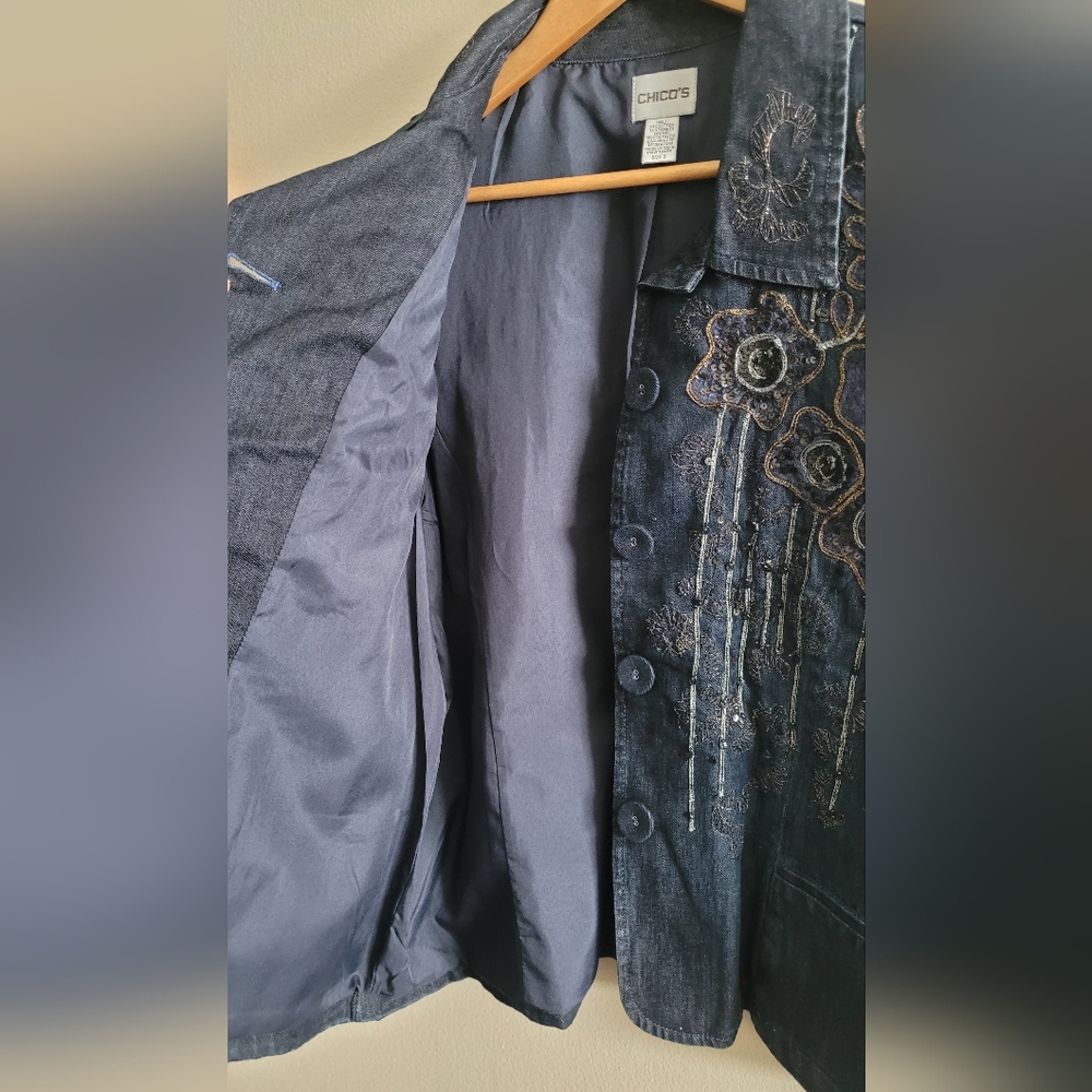 Chico's embellished sequin and embroidered denim blazer style jacket Women's XL - Picture 8 of 11